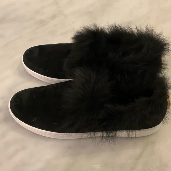Donna Karan Tianna suede and genuine fur sneakers size 9 - Picture 3 of 6